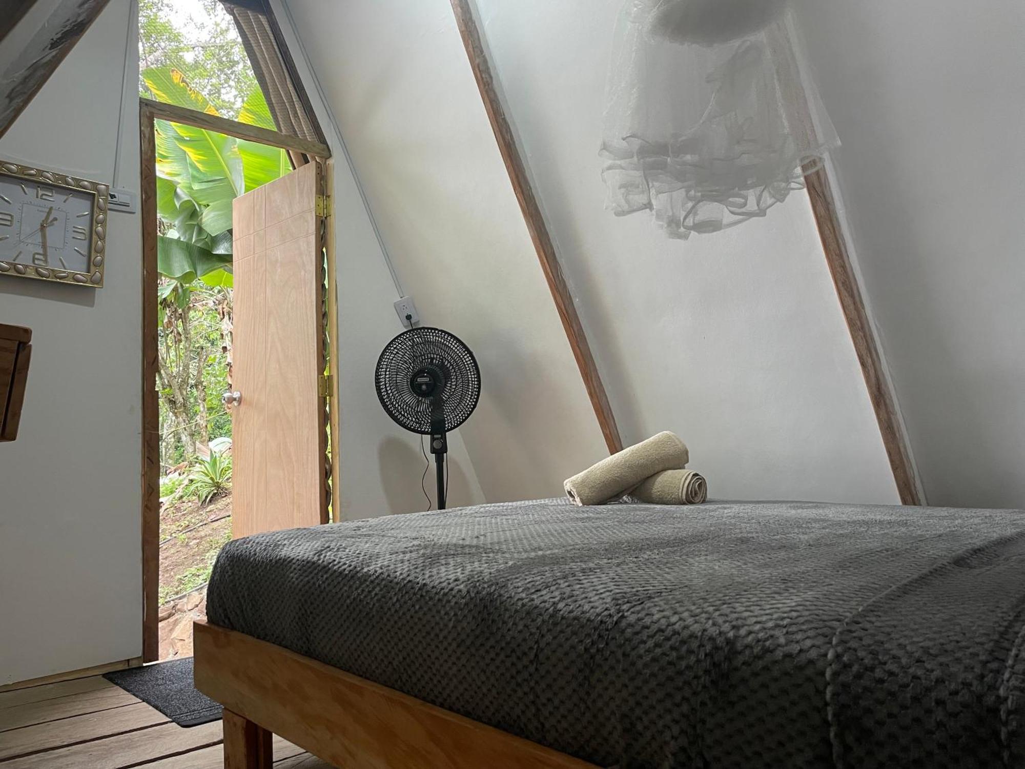 Cascada Escondida Glamping Campsite