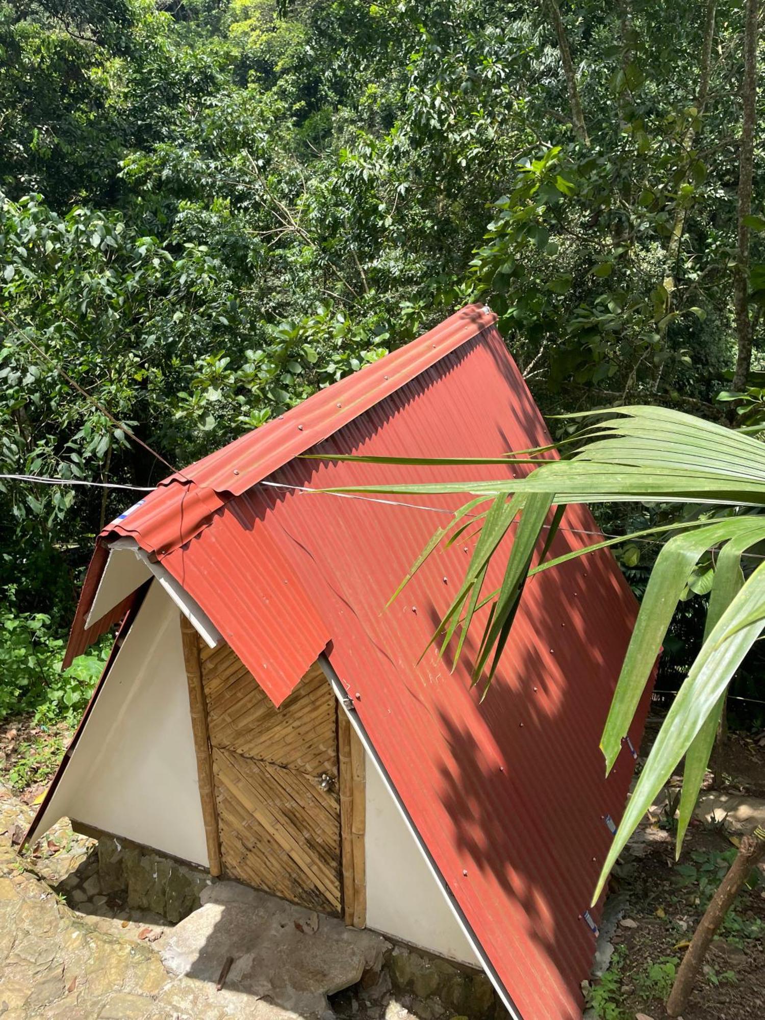 Cascada Escondida Glamping Campsite